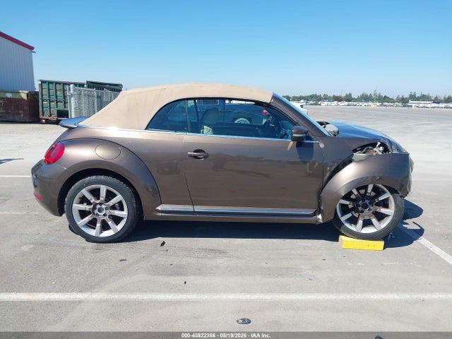 Продажа на аукционе авто 2015 Volkswagen Beetle 1.8t, vin: 3VW517AT1FM807649, номер лота: 45922386