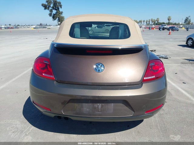 Продажа на аукционе авто 2015 Volkswagen Beetle 1.8t, vin: 3VW517AT1FM807649, номер лота: 45922386
