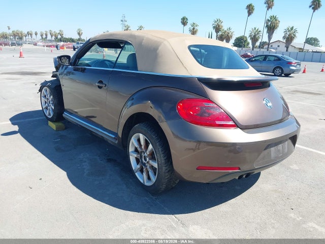 Продажа на аукционе авто 2015 Volkswagen Beetle 1.8t, vin: 3VW517AT1FM807649, номер лота: 45922386