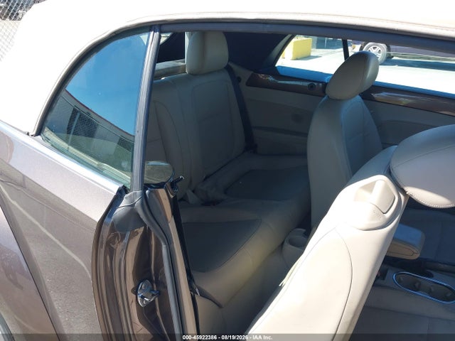 Продажа на аукционе авто 2015 Volkswagen Beetle 1.8t, vin: 3VW517AT1FM807649, номер лота: 45922386