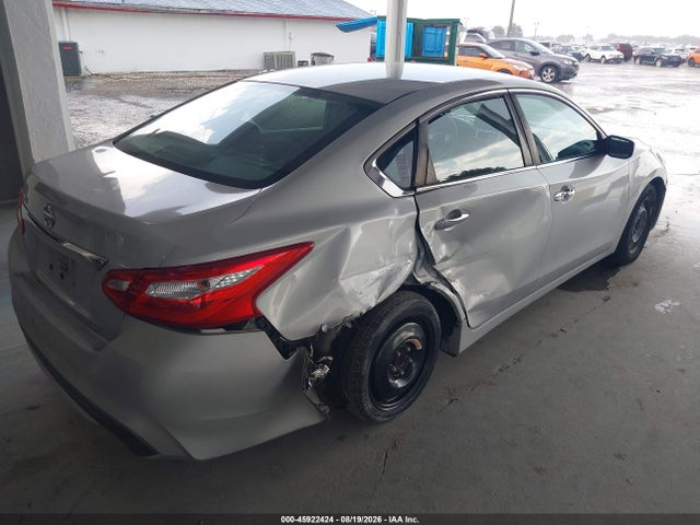 Aukcja sprzedaży 2017 Nissan Altima 2.5 S, vin: 1N4AL3AP4HN364080, numer aukcji: 45922424