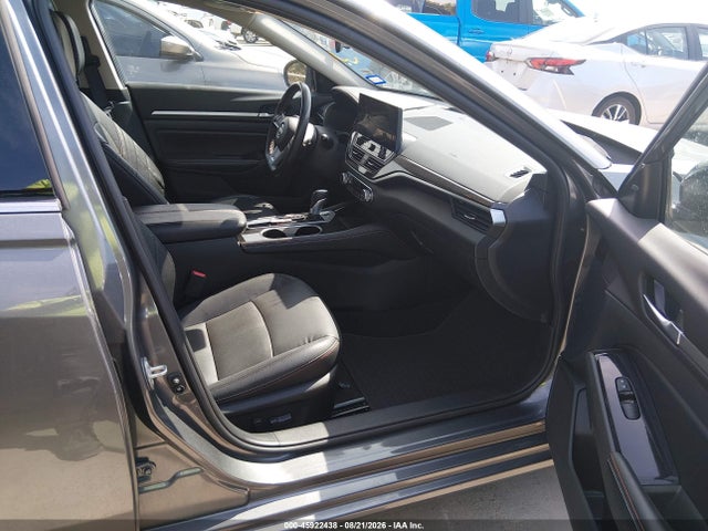 1N4BL4CV9SN355968 Nissan Altima Sr Fwd