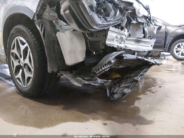 Продаж на аукціоні авто 2019 Subaru Forester Premium, vin: JF2SKAGC3KH575496, номер лоту: 45922484