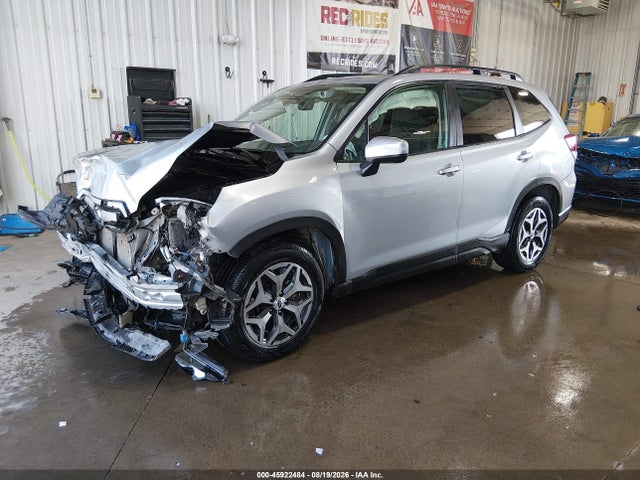 Продаж на аукціоні авто 2019 Subaru Forester Premium, vin: JF2SKAGC3KH575496, номер лоту: 45922484