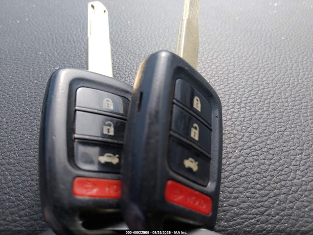 45922505 :رقم المزاد ، 1HGCR2F52HA114090 vin ، 2017 Honda Accord Sport مزاد بيع