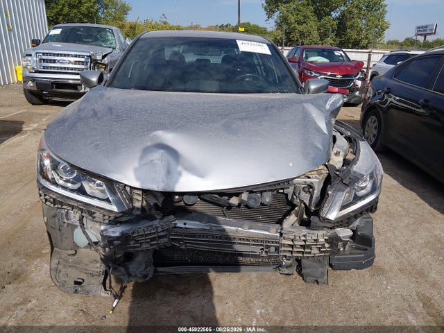 45922505 :رقم المزاد ، 1HGCR2F52HA114090 vin ، 2017 Honda Accord Sport مزاد بيع