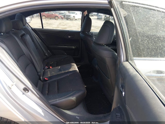 45922505 :رقم المزاد ، 1HGCR2F52HA114090 vin ، 2017 Honda Accord Sport مزاد بيع