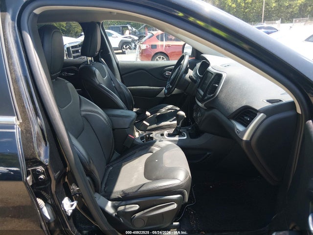 2018 Jeep Cherokee Latitude Plus 4x4 მანქანა იყიდება აუქციონზე, vin: 1C4PJMLX2JD502868, აუქციონის ნომერი: 45922525