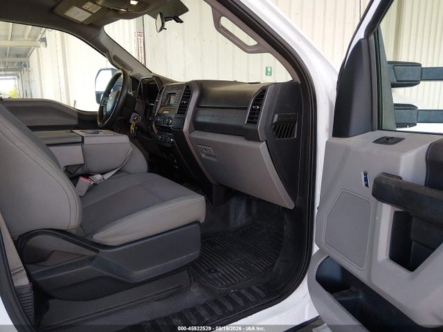 2017 Ford F-450 Xl მანქანა იყიდება აუქციონზე, vin: 1FT8W4DTXHEE36589, აუქციონის ნომერი: 45922529