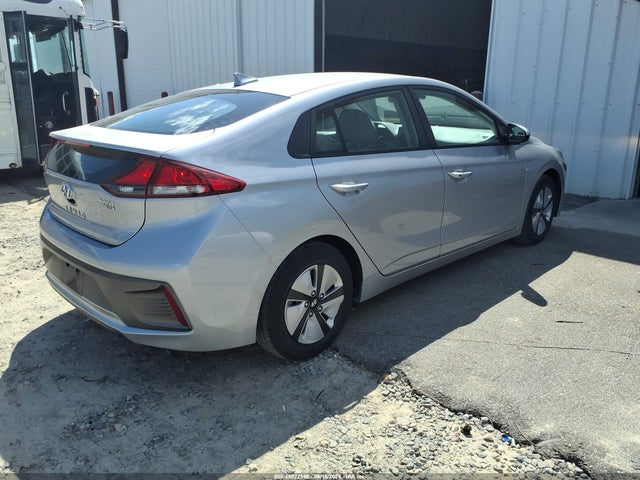 Продажа на аукционе авто 2020 Hyundai Ioniq Hybrid Blue, vin: KMHC65LCXLU219068, номер лота: 45922548