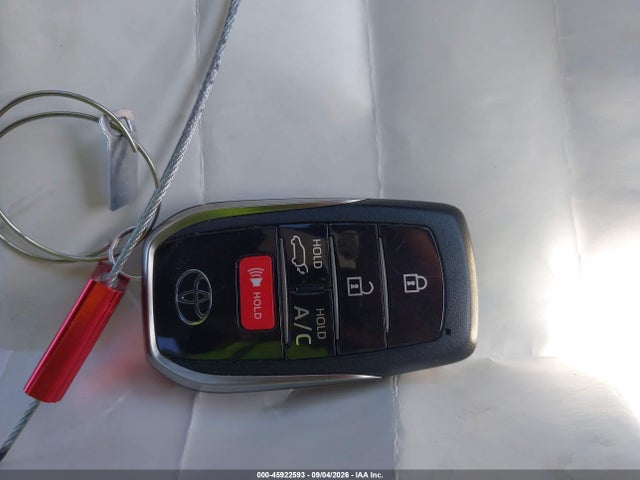 JTMEB3FV9SD268335 Toyota Rav4 Plug-in Hybrid Xse