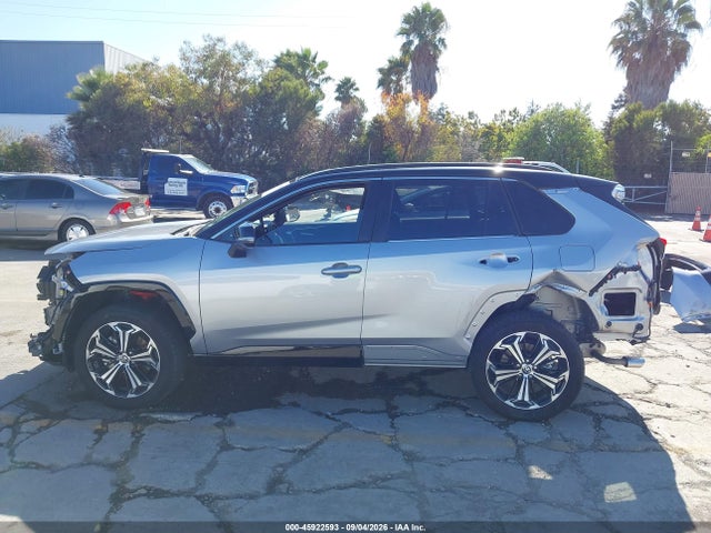 JTMEB3FV9SD268335 Toyota Rav4 Plug-in Hybrid Xse