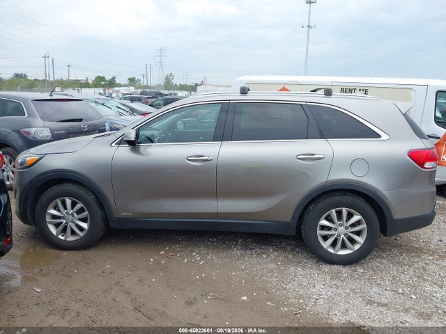Продаж на аукціоні авто 2017 Kia Sorento 2.4l Lx, vin: 5XYPGDA3XHG332088, номер лоту: 45922601
