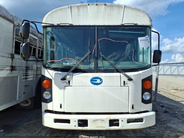 45922650 :رقم المزاد ، 1BABNBPAXFF310452 vin ، 2015 Blue Bird School Bus / Transit Bus مزاد بيع