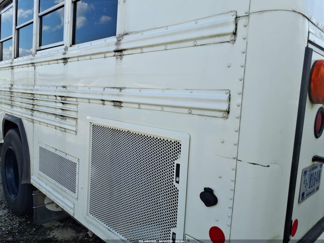 45922650 :رقم المزاد ، 1BABNBPAXFF310452 vin ، 2015 Blue Bird School Bus / Transit Bus مزاد بيع