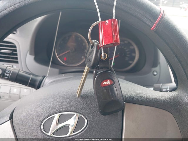 45922654 :رقم المزاد ، KMHCT4AEXHU266695 vin ، 2017 Hyundai Accent Se مزاد بيع