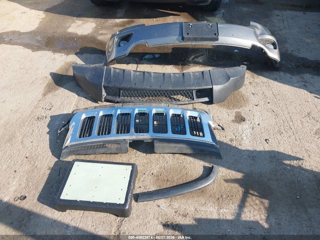 2012 Jeep Grand Cherokee Laredo მანქანა იყიდება აუქციონზე, vin: 1C4RJFAG7CC209337, აუქციონის ნომერი: 45922674