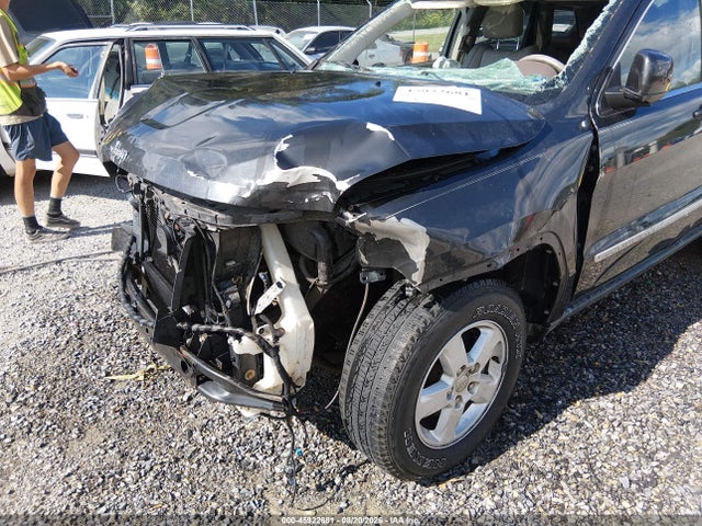 2011 Jeep Grand Cherokee Laredo მანქანა იყიდება აუქციონზე, vin: 1J4RR4GG0BC581373, აუქციონის ნომერი: 45922681