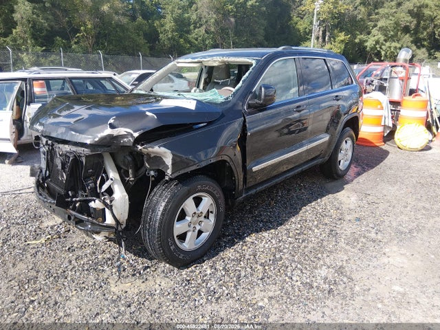 2011 Jeep Grand Cherokee Laredo მანქანა იყიდება აუქციონზე, vin: 1J4RR4GG0BC581373, აუქციონის ნომერი: 45922681