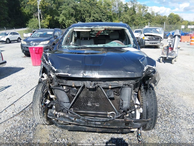 2011 Jeep Grand Cherokee Laredo მანქანა იყიდება აუქციონზე, vin: 1J4RR4GG0BC581373, აუქციონის ნომერი: 45922681