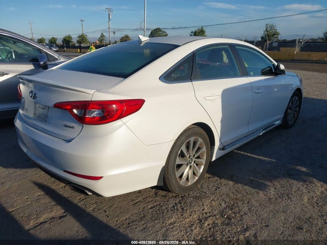Hyundai Sonata Sport 2016 5NPE34AF2GH390362 Image 4