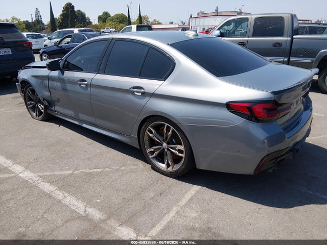 BMW M550 I Xdrive 2023 WBA13BK03PCN80581 Image 3