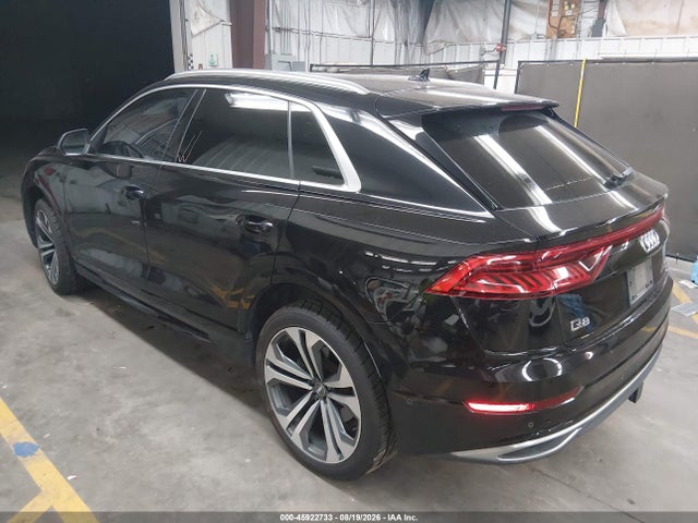 45922733 :رقم المزاد ، WA1CVAF11KD015598 vin ، 2019 Audi Q8 55 Premium مزاد بيع