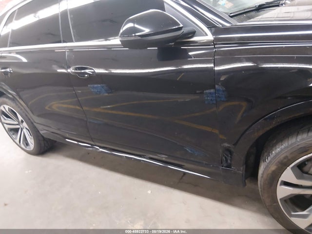 45922733 :رقم المزاد ، WA1CVAF11KD015598 vin ، 2019 Audi Q8 55 Premium مزاد بيع
