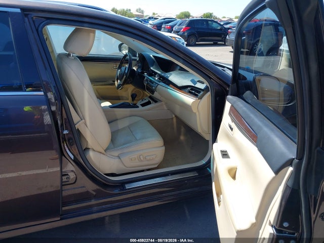 45922744 :رقم المزاد ، JTHBK1GG9D2043756 vin ، 2013 Lexus Es 350 مزاد بيع