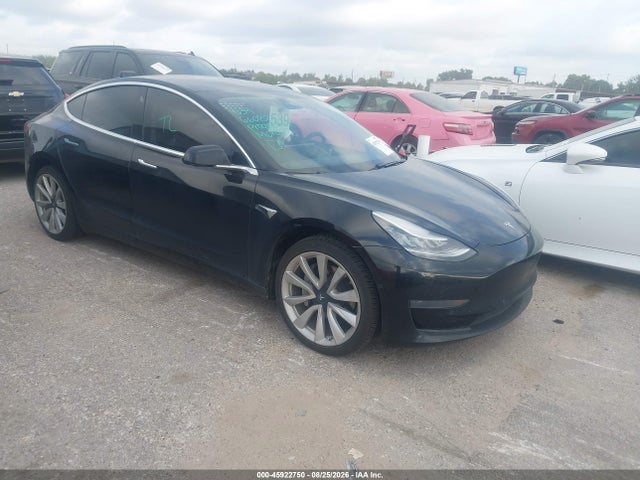 Auction sale of the 2020 Tesla Model 3, vin: 5YJ3E1EAXLF660820, lot number: 45922750