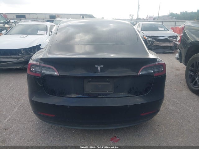 Продаж на аукціоні авто 2020 Tesla Model 3, vin: 5YJ3E1EAXLF660820, номер лоту: 45922750