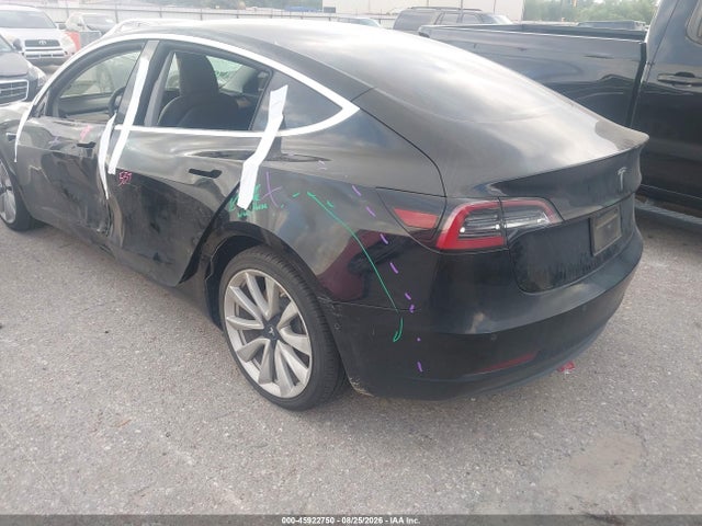 Продаж на аукціоні авто 2020 Tesla Model 3, vin: 5YJ3E1EAXLF660820, номер лоту: 45922750