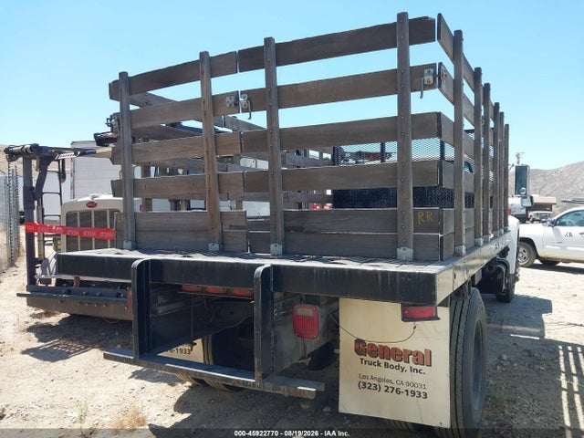 45922770 :رقم المزاد ، 1FDNK74P8KVA49044 vin ، 1989 Ford F700 F مزاد بيع