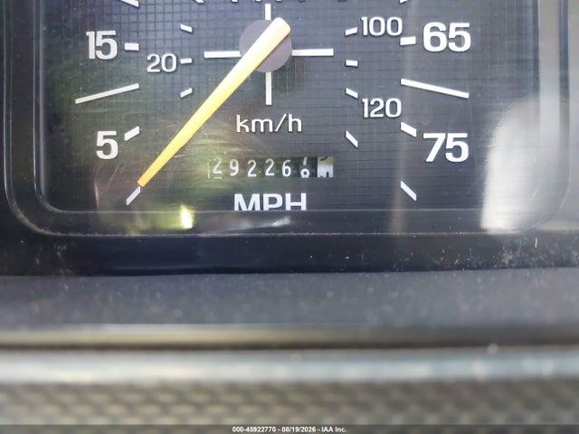 45922770 :رقم المزاد ، 1FDNK74P8KVA49044 vin ، 1989 Ford F700 F مزاد بيع