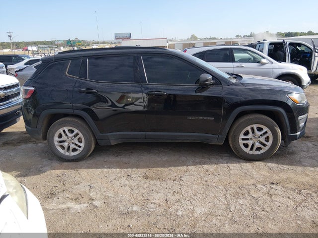 Auction sale of the 2017 Jeep New Compass Sport Fwd, vin: 3C4NJCAB9HT658192, lot number: 45922816