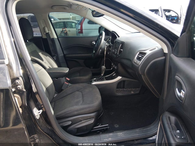 Auction sale of the 2017 Jeep New Compass Sport Fwd, vin: 3C4NJCAB9HT658192, lot number: 45922816