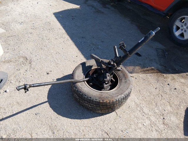45922828 :رقم المزاد ، 1C4BJWDG6FL727960 vin ، 2015 Jeep Wrangler Unlimited Sport مزاد بيع