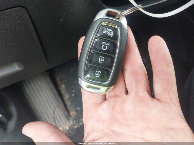 45922839 :رقم المزاد ، KM8K6CAB7PU985338 vin ، 2023 Hyundai Kona Sel مزاد بيع
