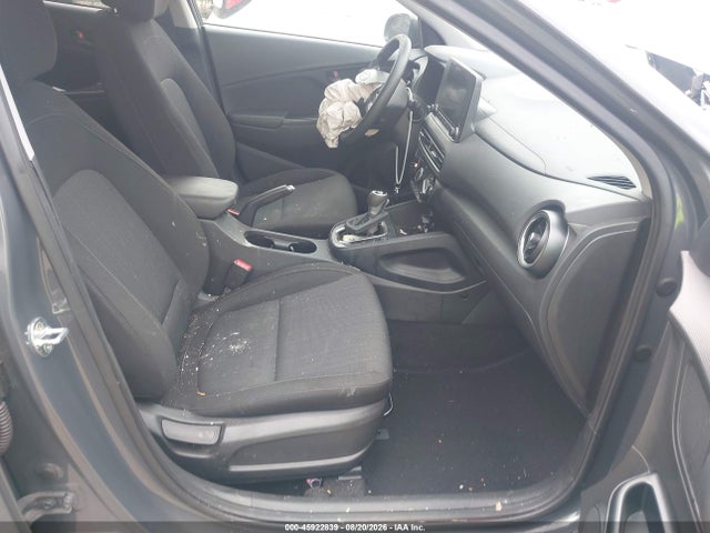 45922839 :رقم المزاد ، KM8K6CAB7PU985338 vin ، 2023 Hyundai Kona Sel مزاد بيع