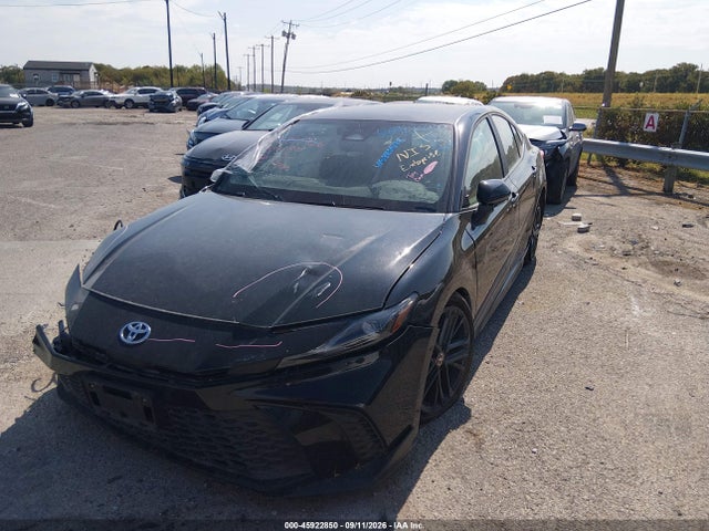 Toyota CAMRY SE 2025 4T1DAACK4SU588557 Image 2