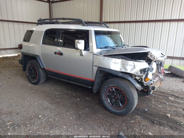 45922876 :رقم المزاد ، JTEBU11FX70086414 vin ، 2007 Toyota Fj Cruiser مزاد بيع