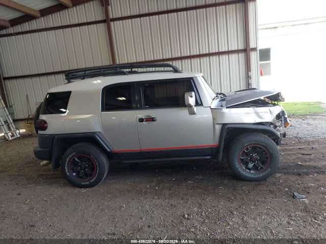 45922876 :رقم المزاد ، JTEBU11FX70086414 vin ، 2007 Toyota Fj Cruiser مزاد بيع