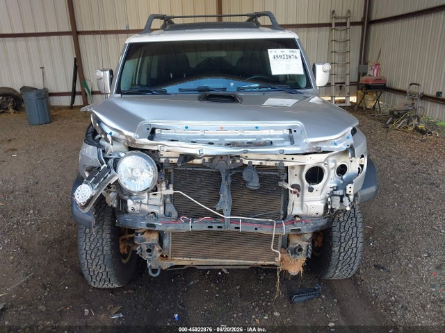 45922876 :رقم المزاد ، JTEBU11FX70086414 vin ، 2007 Toyota Fj Cruiser مزاد بيع