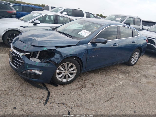 1G1ZD5ST8SF127278 Chevrolet Malibu Fwd 1lt