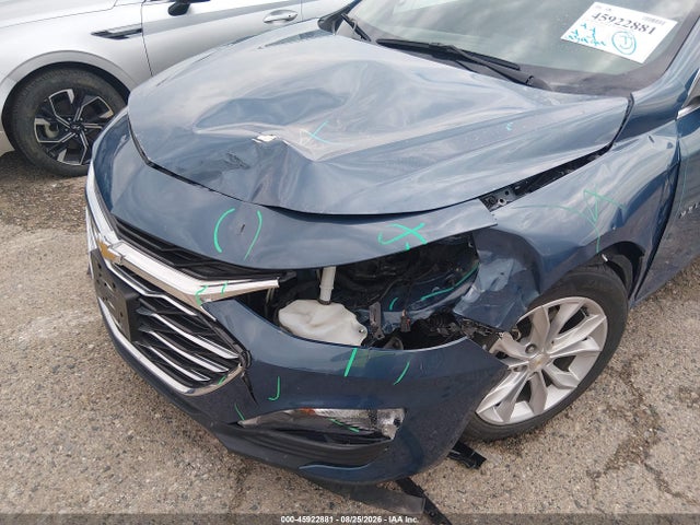 1G1ZD5ST8SF127278 Chevrolet Malibu Fwd 1lt