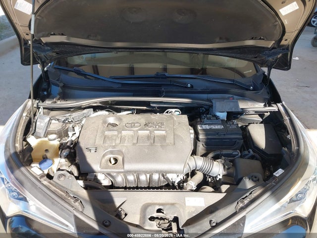 Toyota C-HR XLE 2018 NMTKHMBX2JR037003 Image 10