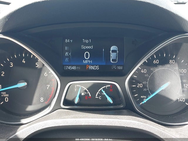 45922896 :رقم المزاد ، 1FMCU9GD0JUD31052 vin ، 2018 Ford Escape Se مزاد بيع