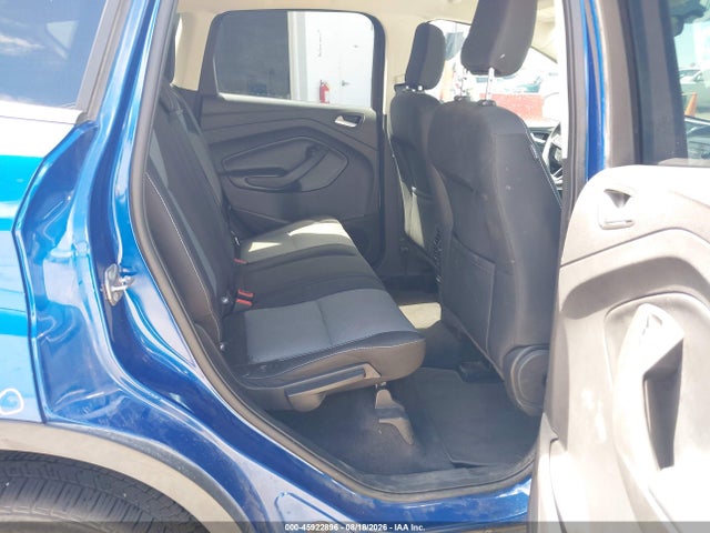 45922896 :رقم المزاد ، 1FMCU9GD0JUD31052 vin ، 2018 Ford Escape Se مزاد بيع