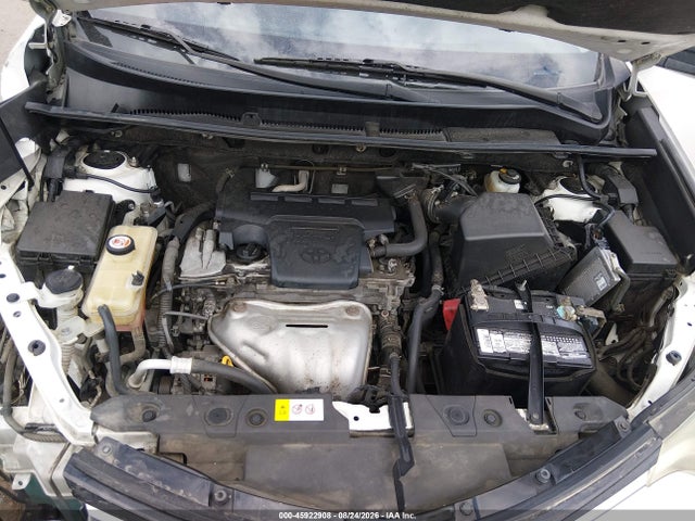 Toyota RAV4 LE 2018 JTMZFREV4JJ730116 Image 10