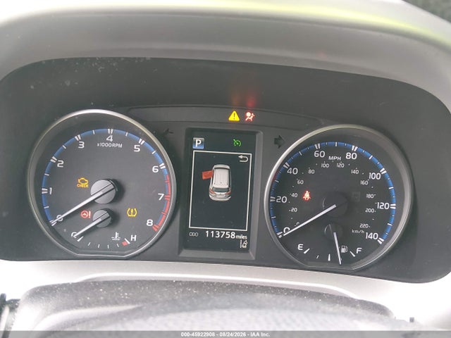 Toyota RAV4 LE 2018 JTMZFREV4JJ730116 Image 7